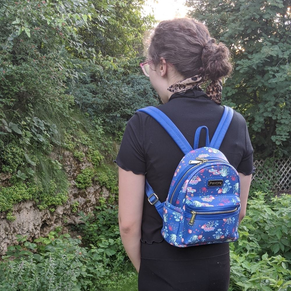 Meet your Posher, Melissa